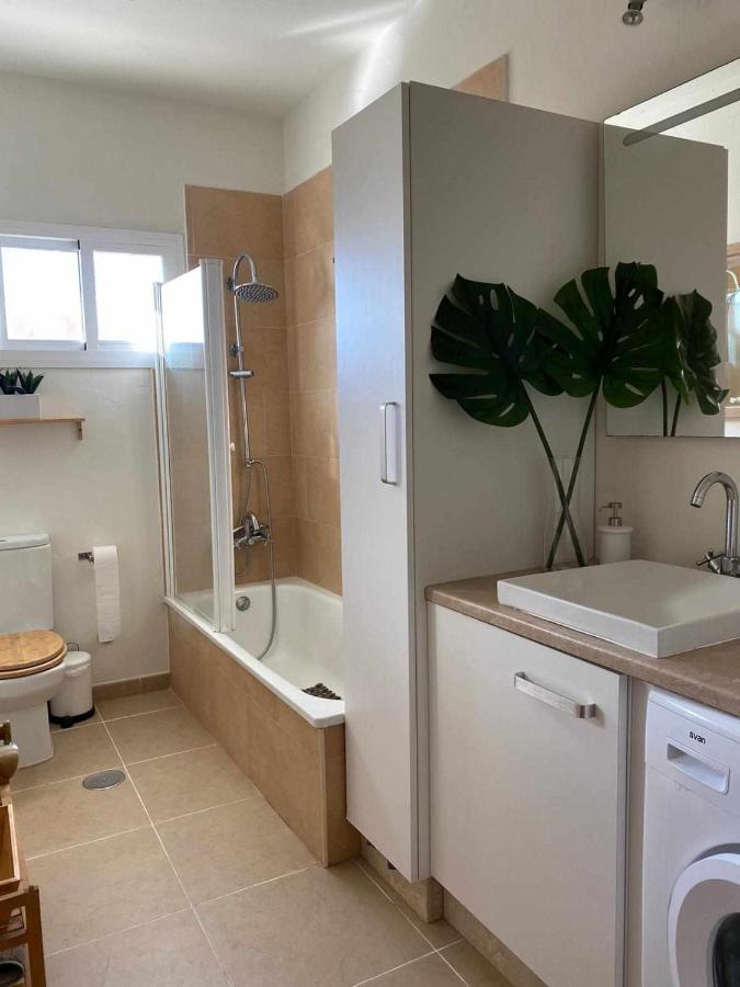 Ed Senses Apartamento Happiness Tarifa Luaran gambar